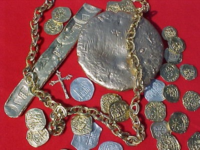 1715 Filosu batığından ele geçirilen altın ve gümüş paralar